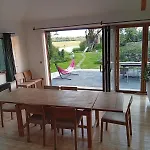 Feriehus Spacious 5 Bedroom Retreat In Peaceful Location *