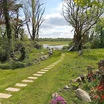 Spacious 5 Bedroom Retreat In Peaceful Location Craughwell