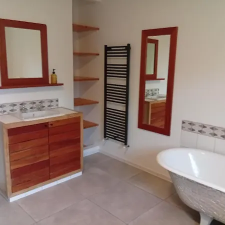 Hébergement de vacances Spacious 4 Bedroom Retreat In Peaceful Location Craughwell