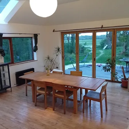 Spacious 4 Bedroom Retreat In Peaceful Location * Craughwell