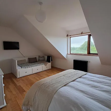 Semesterbostad Spacious 6 Bedroom Retreat In Peaceful Location Craughwell