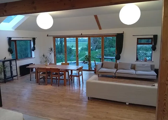 Spacious 4 Bedroom Retreat In Peaceful Location Craughwell