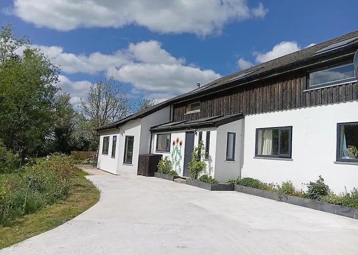 Spacious 4 Bedroom Retreat In Peaceful Location * Craughwell