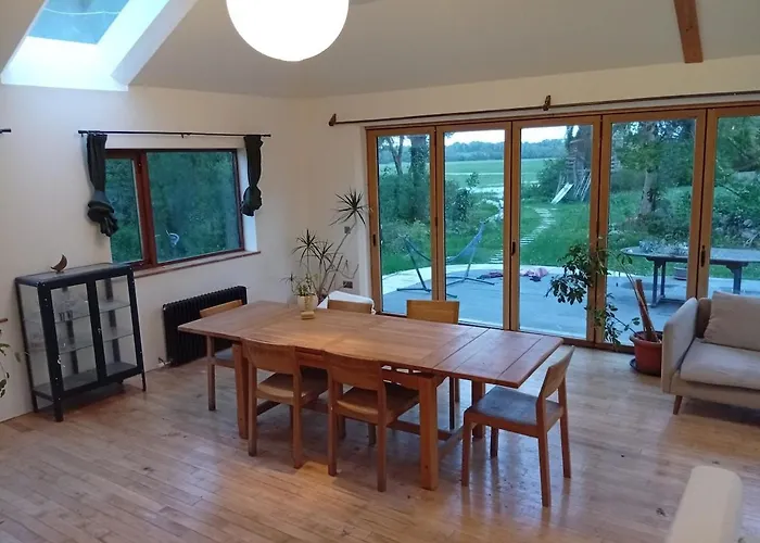 Spacious 4 Bedroom Retreat In Peaceful Location * Craughwell