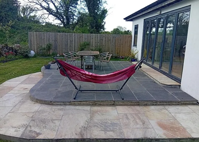 Сasa de vacaciones Spacious 4 Bedroom Retreat In Peaceful Location *