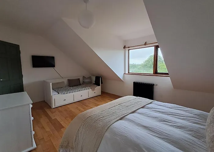 Casa de Férias Spacious 4 Bedroom Retreat In Peaceful Location Craughwell